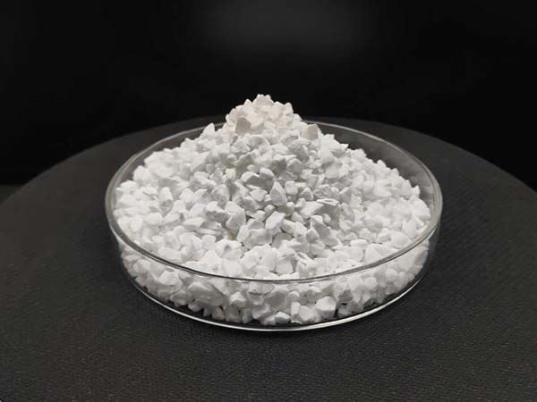 耐火材料板狀剛玉的特點(diǎn) 